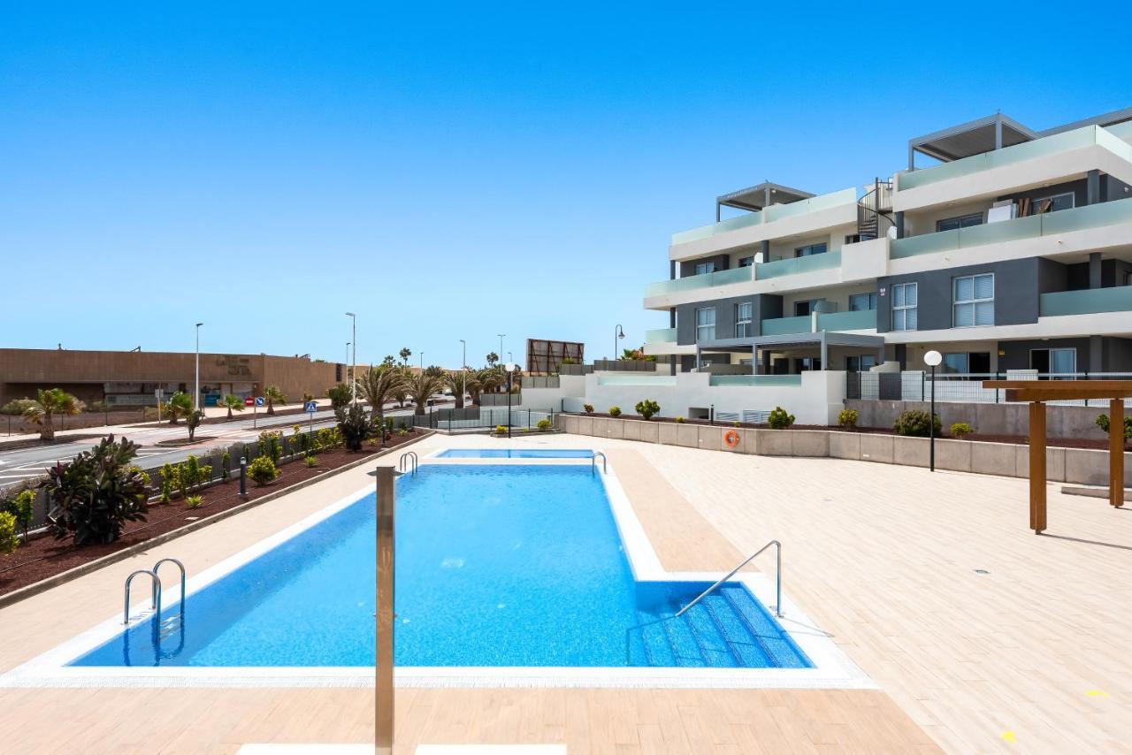 Explorer'S Beach Apartment กรานาดิลญา เด อาโบนา ภายนอก รูปภาพ