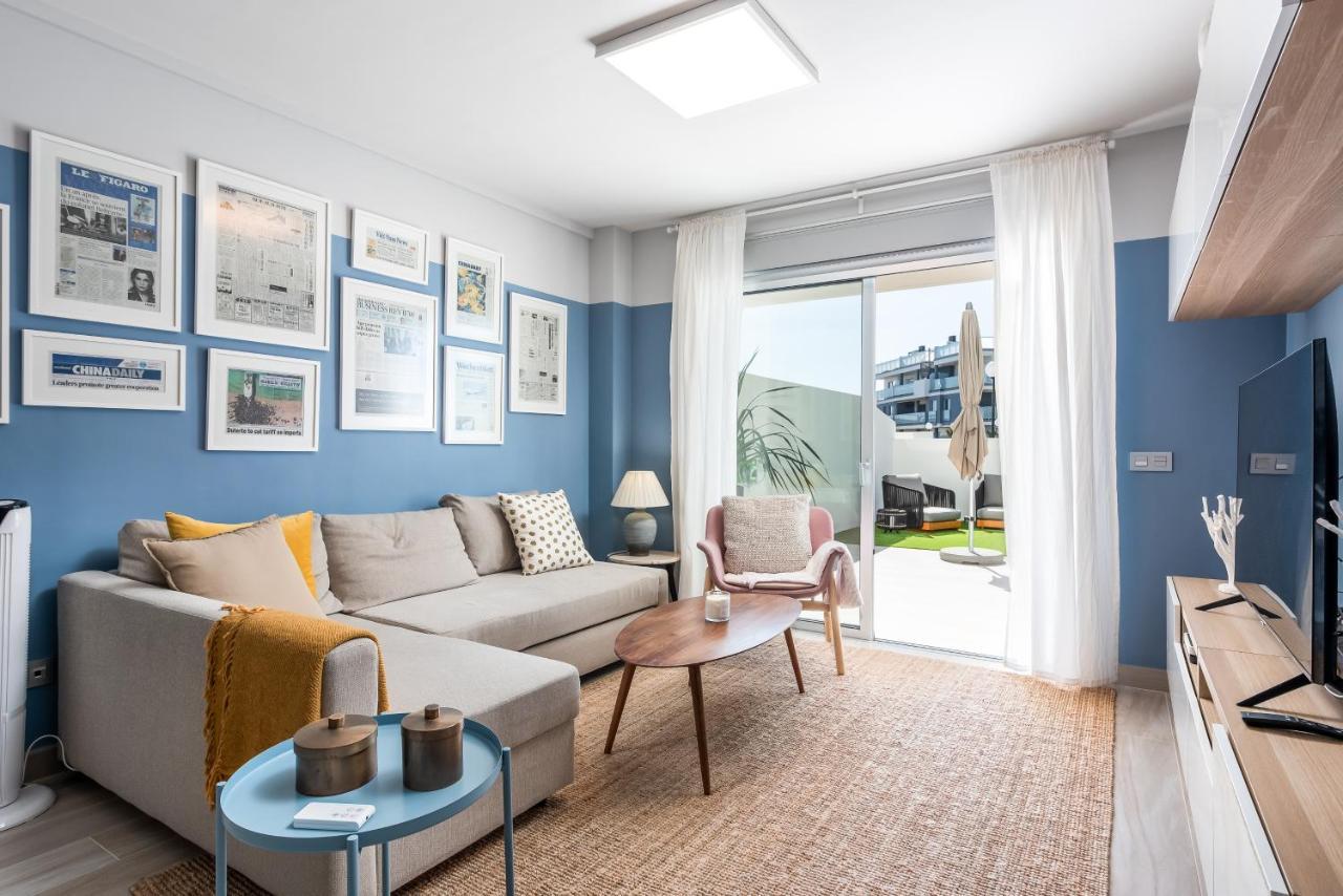 Explorer'S Beach Apartment กรานาดิลญา เด อาโบนา ภายนอก รูปภาพ
